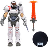 Doom Slayer White Armor Gold Label Figura de Acción Doom Eternal Mcfarlane Toys 18 Cm