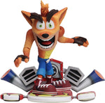 Crash Bandicoot con Jet Board Figura De Acción Crash Bandicoot Neca 16 Cm