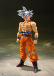 Goku Ultra Instinct Figura De Acción Dragon Ball Super SH Figuarts Bandai 15 Cm